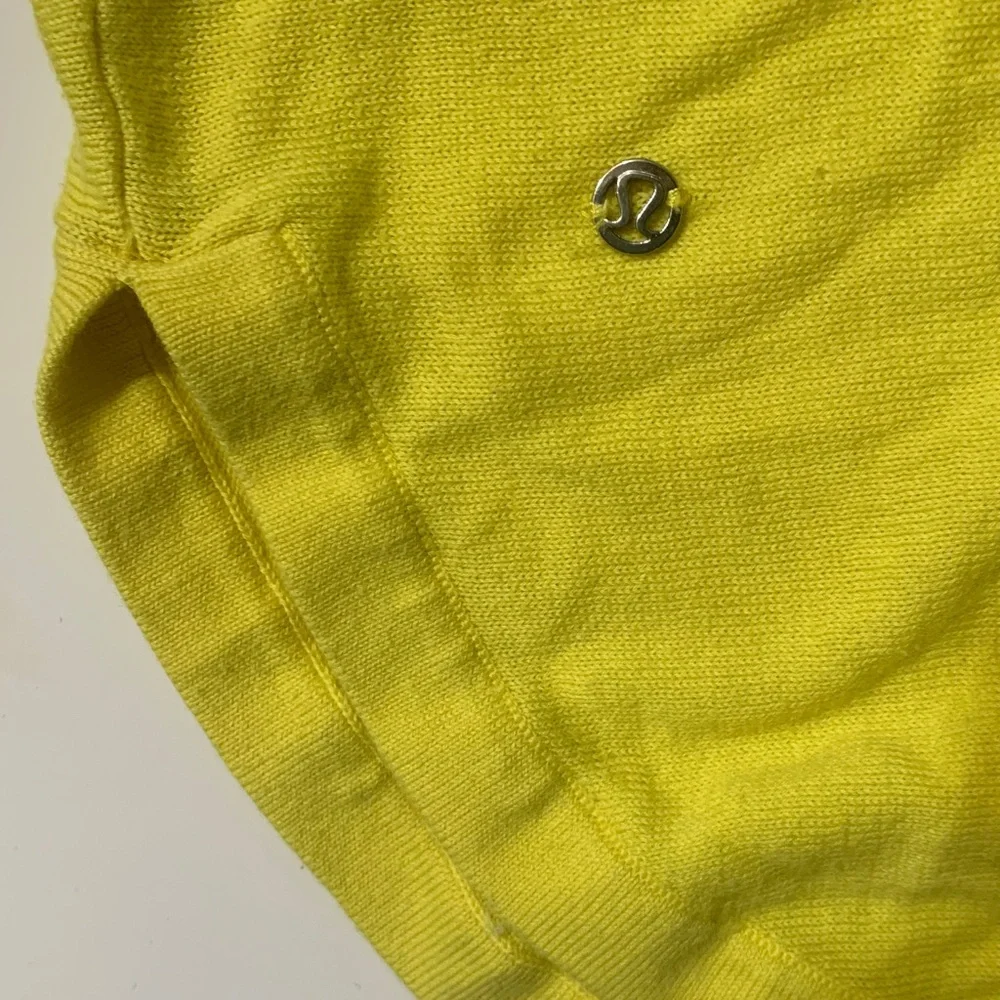 lululemon athletica brighten up